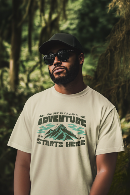 MARXIÈRE Unisex T-Shirt - „ADVENTURE STARTS HERE“ – TRAIL LINE - MARXIÈRE-Fashion